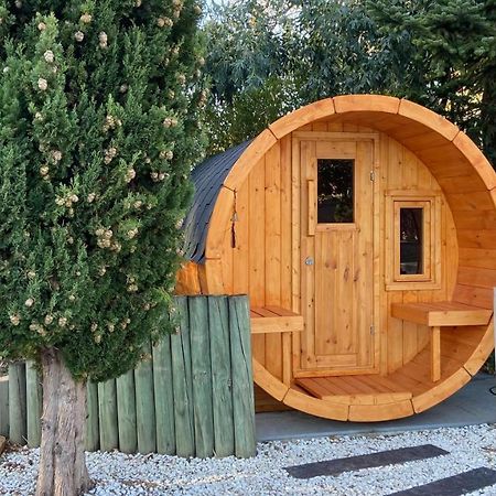 Adorable Guest House Avec Balneo Et Piscine อูลูนน์-ซัวร์-แมร์ ภายนอก รูปภาพ