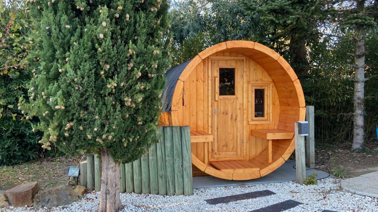 Adorable Guest House Avec Balneo Et Piscine อูลูนน์-ซัวร์-แมร์ ภายนอก รูปภาพ